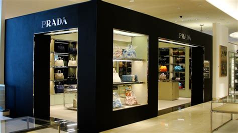 prada handbags beverly hills|Beverly Hills 9700 Wilshire Boulevard, CA .